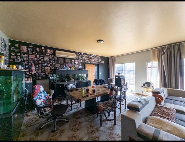 5 BEDROOM HOUSE FOR SALE IN BRENTHURST